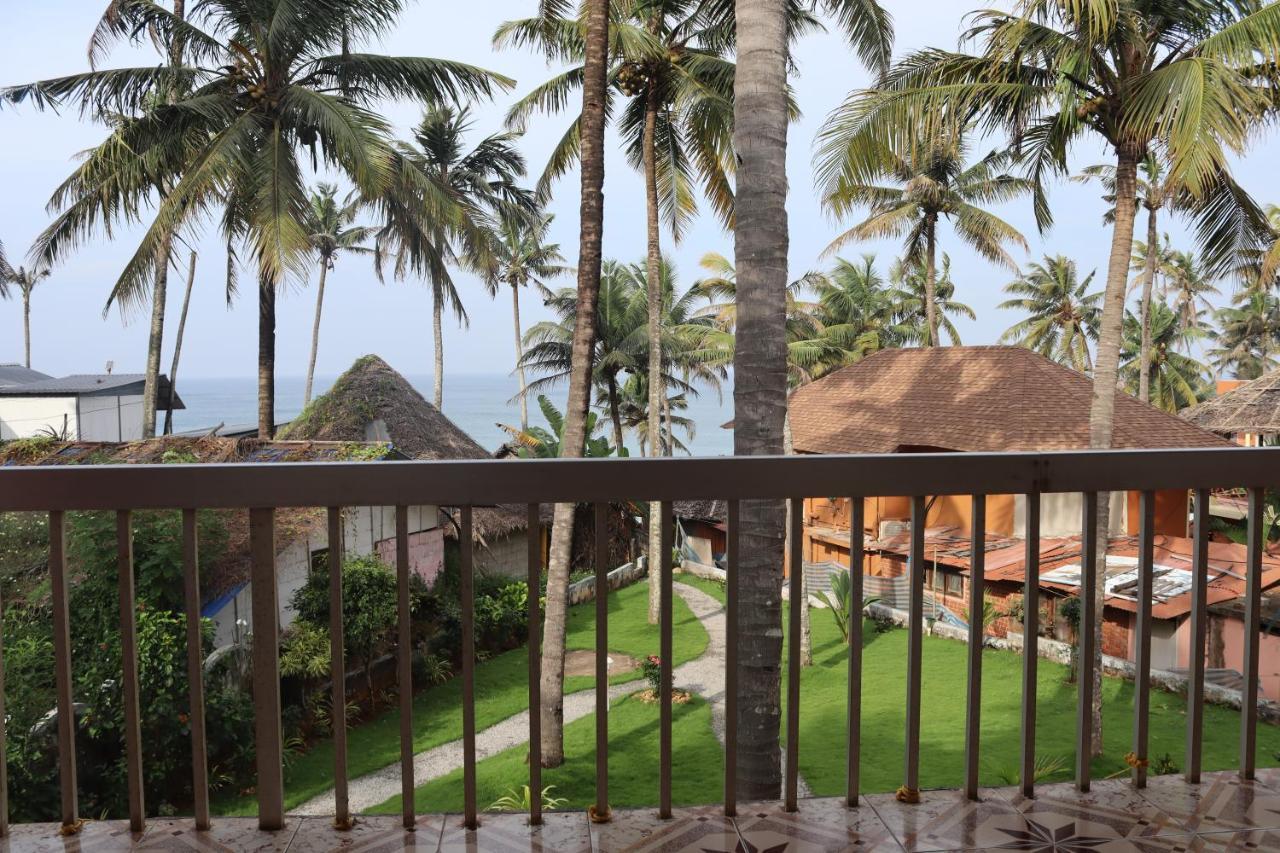 New Heaven Beach Resort Varkala Esterno foto