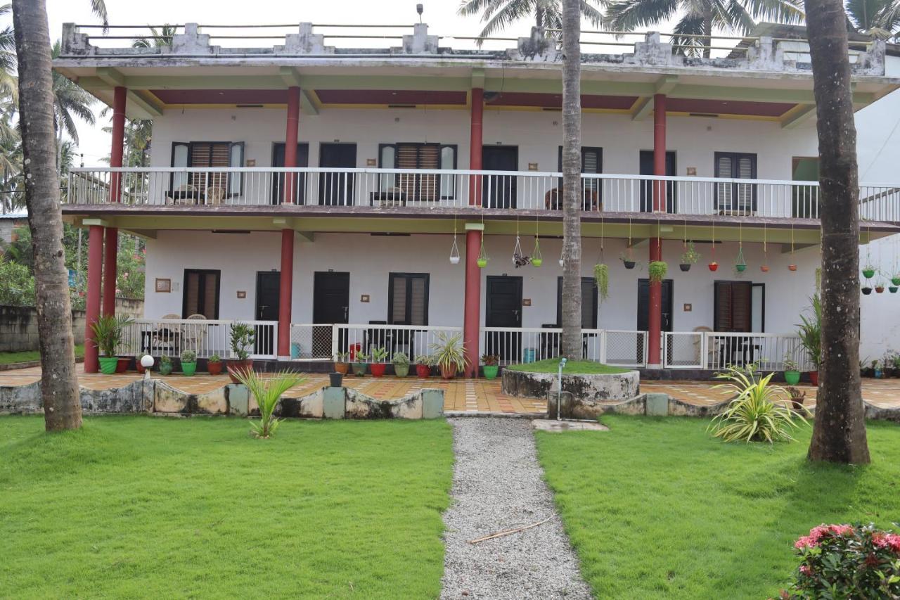 New Heaven Beach Resort Varkala Esterno foto