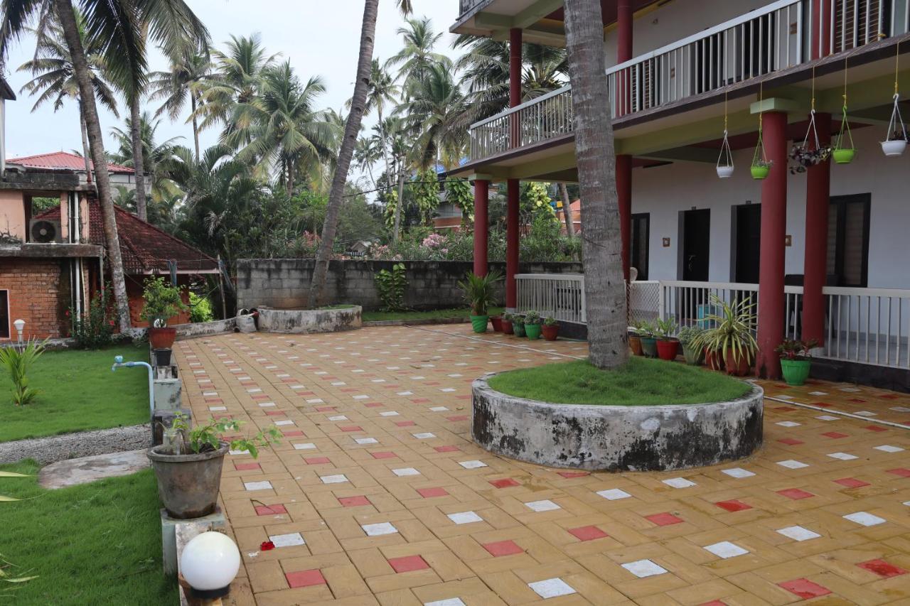 New Heaven Beach Resort Varkala Esterno foto