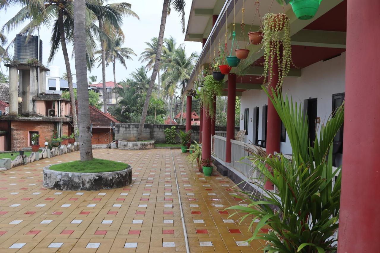 New Heaven Beach Resort Varkala Esterno foto